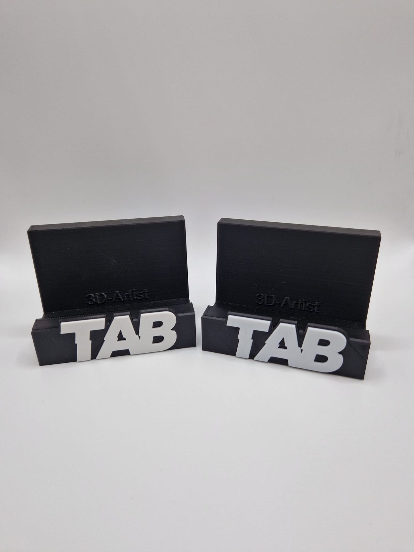 1x TAB Trading Card Stand - Weiß/Schwarz